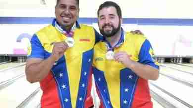 Photo of Rovaina y Felice obtuvieron la medalla dorada en Panamericano de Bowling