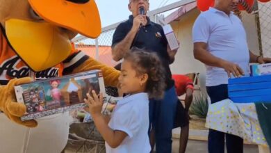 Photo of Águilas del Zulia alegró a los niños de la Fundación Hogar Dulce Refugio (+Video)