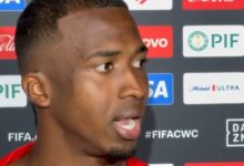 Willian Pacho es un zaguero del PSG