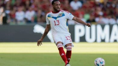 José Martínez es un mediocampista venezolano