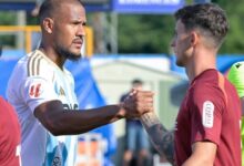 José Salomón Rondón (izquierda) anotó para Real Oviedo