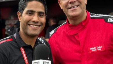 Tomás Vera (dereccha) fue entrevisrado por Alejandro Villegas (izquierda)