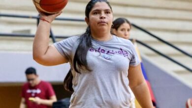 Luz Vargas es la entrenadora del elenco sub 17 femenino