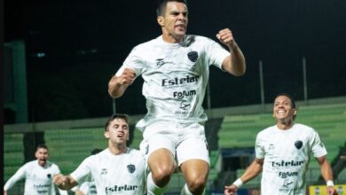 Metropolitanos FC castigó a UCV en el estadio Olímpico de Caracas