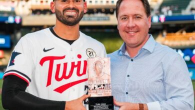 Pablo López está nominado al premio Roberto Clemente