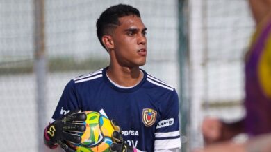 Los jugadores de Venezuela entrenan en el CNAR