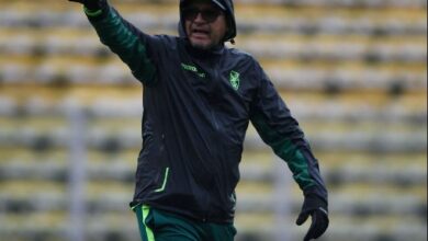 Óscar Villegas es el entrenador de Bolivia