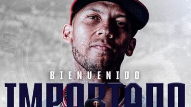 Adrelton Simmons es un beisbolista curazoleño que jugará con Magallanes