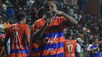 Harrison Contreras es un mediocampista de Academia Puerto Cabello