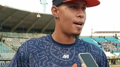 Leonel Mendoza es un novel lanzador de Caribes de Anzoátegui