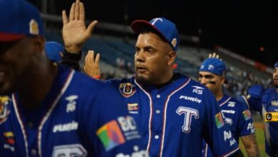 Tiburones de La Guaira batió a Navegantes del Magallanes en Valencia