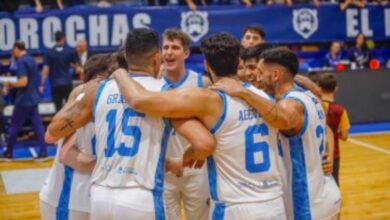 Windi Graterol (15) celebró el triunfo de su club en la liga de Argentina
