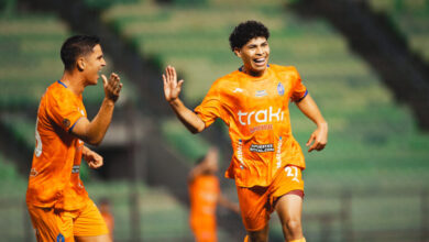 Deportivo La Guaira festejó en el campo de la UCV