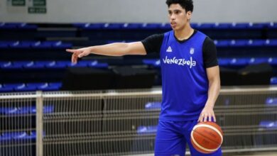 Edson Tovar es un base de Venezuela