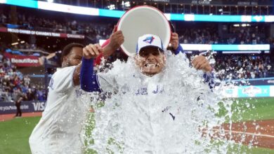Andrés Giménez definió el choque a favor de Azulejos de Toronto en el Rogers Centre