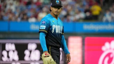 Jesús Luzardo tuvo una mala salida en el Citizens Bank Park