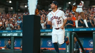 José Altuve sólo ha vestido el uniforme de Astros de Houston en 16 justas en MLB