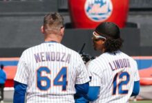 Carlos Mendoza (izquierda) recibió el respaldo de Francisco Lindor en medio del slump de Mets