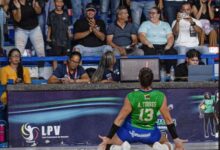 Guácharas de Monagas festejó ante su público, tras remontar para vencer a Sport Caracas Voley