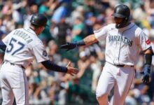 Jhonny Pereda sacó la bola en el T-Mobile Park