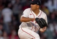 Ranger Suárez lanzó de manera aceptable en Fenway Park