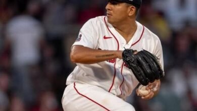 Ranger Suárez lanzó de manera aceptable en Fenway Park