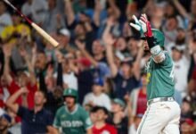 Willson Contreras despachó su vigésimo sexto jonrón de 2026 en Fenway Park