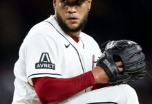 El lanzador Eduardo Rodríguez sufrió una derrota en el Chase Field.