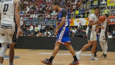 Fernando Fuenmayor logró un doble-doble para Trotamundos de Carabobo