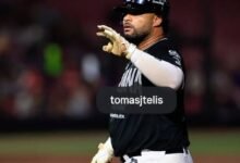Tomás Telis bateó un jonrón para Toros de Tijuana en el Toros Mobil Park