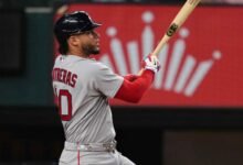 Willson Contreras sacó la bola del Globe Life Field