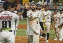 Leones del Caracas venció a Navegantes del Magallanes en el estadio Momnumental