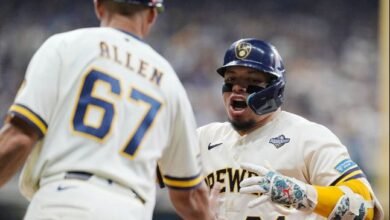 William Contreras y Jackson Chourio empujaron carreras para Cerveceros de Milwaukee en el arranque de la Serie Nundial 2026
