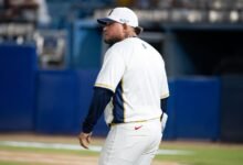 Yadier Molina, mánager del Magallanes, observó el rendimiento de sus jugadores